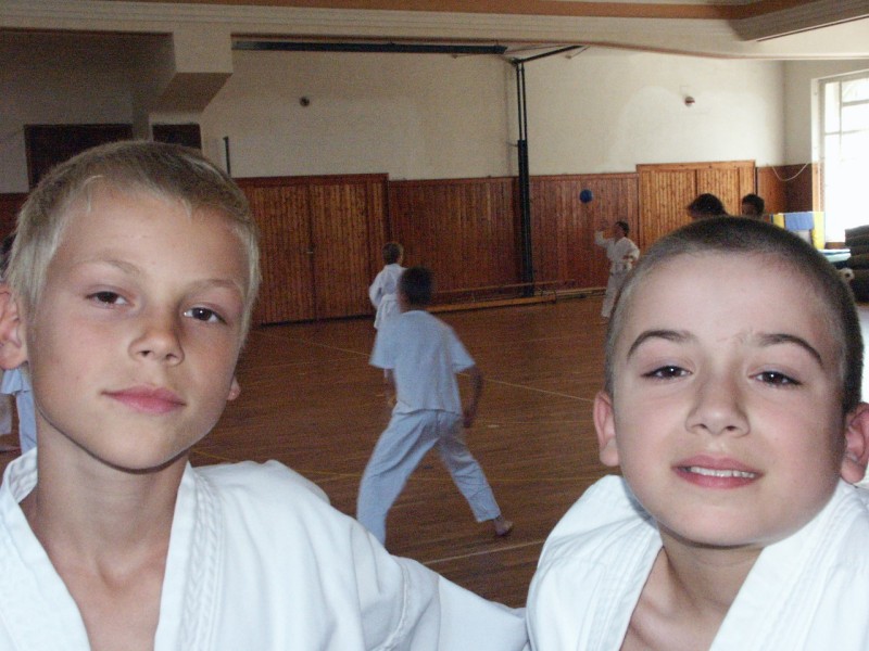 ../2003/puvodni/mb030622006.jpg
