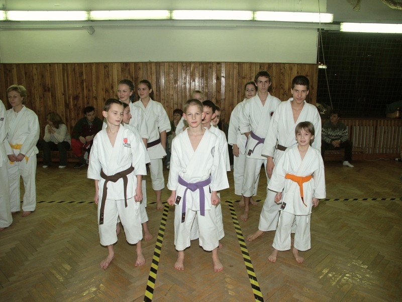 mb031215001.jpg