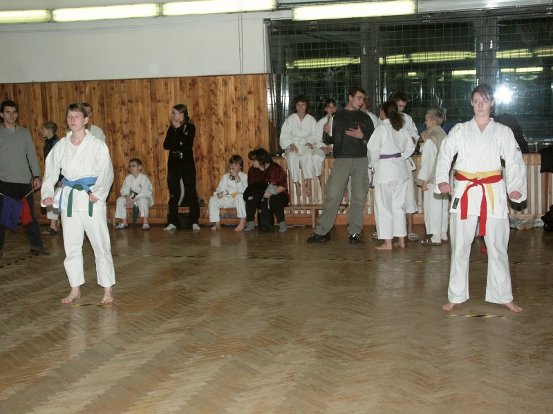 mb031215042.jpg