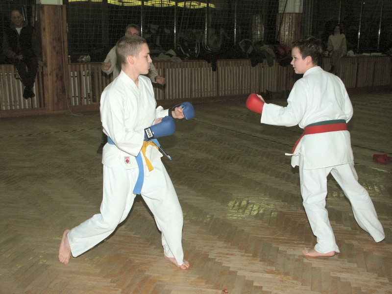 mb031215060.jpg