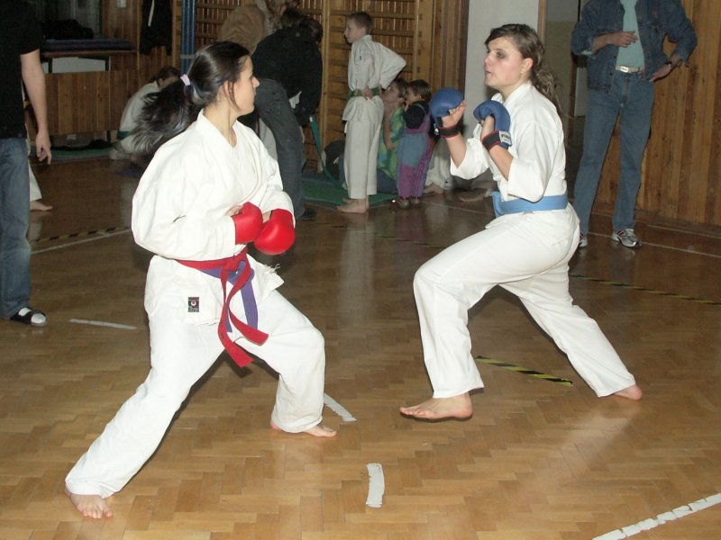 mb061214062.jpg