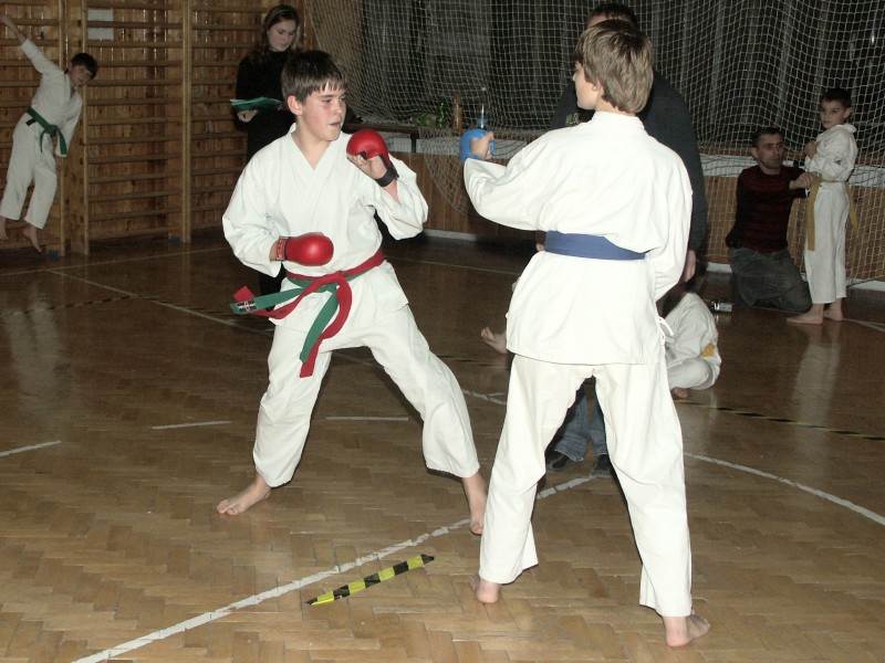 mb061214068.jpg