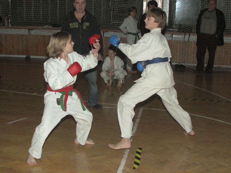mb061214073.jpg