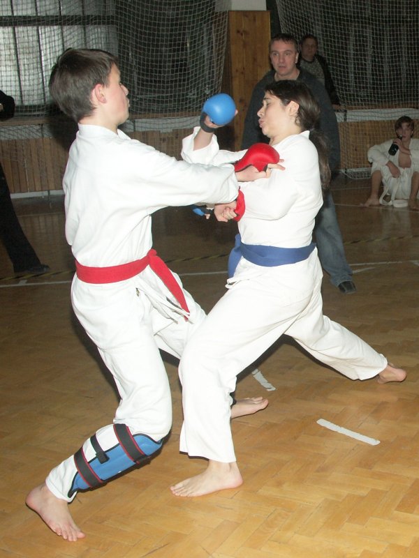 mb061214081.jpg