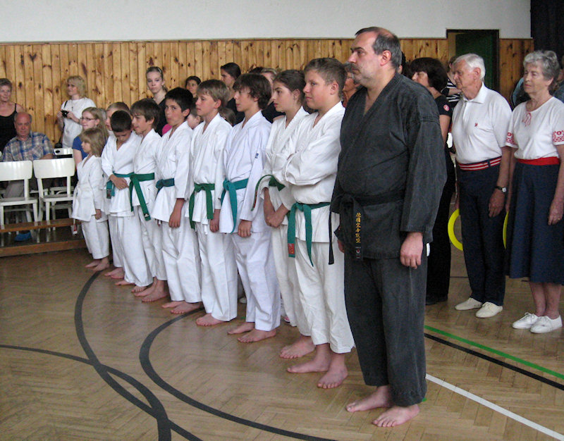 ml110430001.jpg