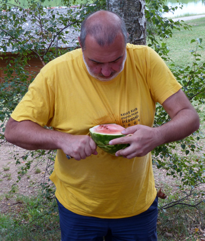 mb140727088.jpg